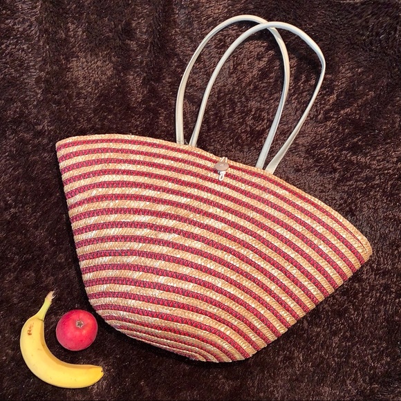 v i n t a g e :: Large Boho Woven Wicker Straw Bag Tote Basket - Picture 1 of 11